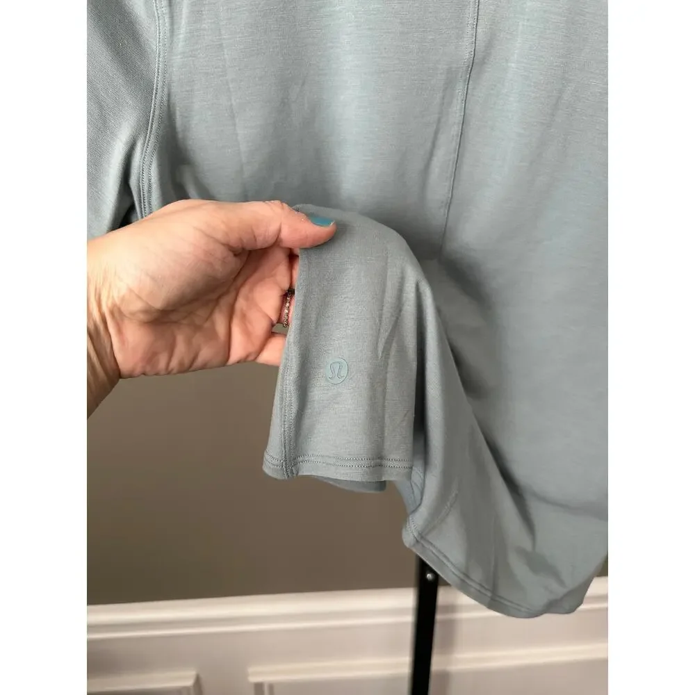 Lululemon Round Trip Short Sleeve Crossover Short Sleeve Blue Cast Size 6